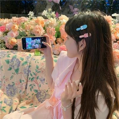 白衣怪客